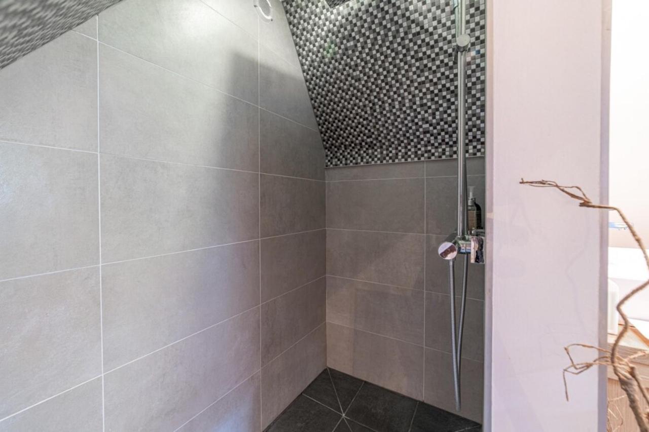 Апартаменты Escale Annecienne Furnished Flat Анси Экстерьер фото